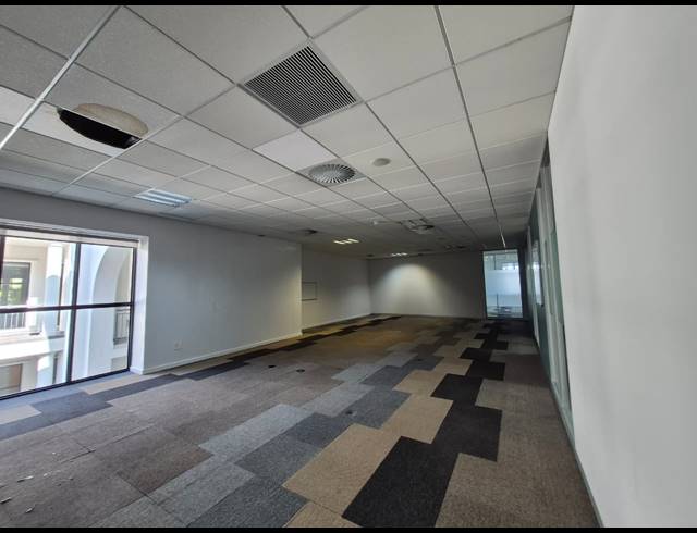 820M² OFFICE TO LET IN ILLOVO